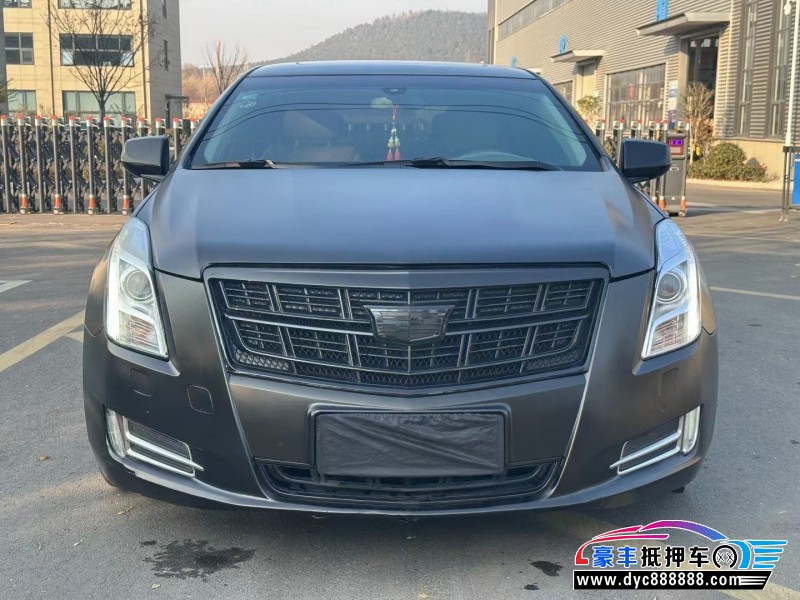 14年凯迪拉克XT4轿车抵押车出售