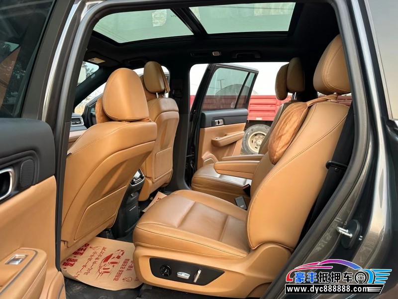 21年理想ONE轿车抵押车出售