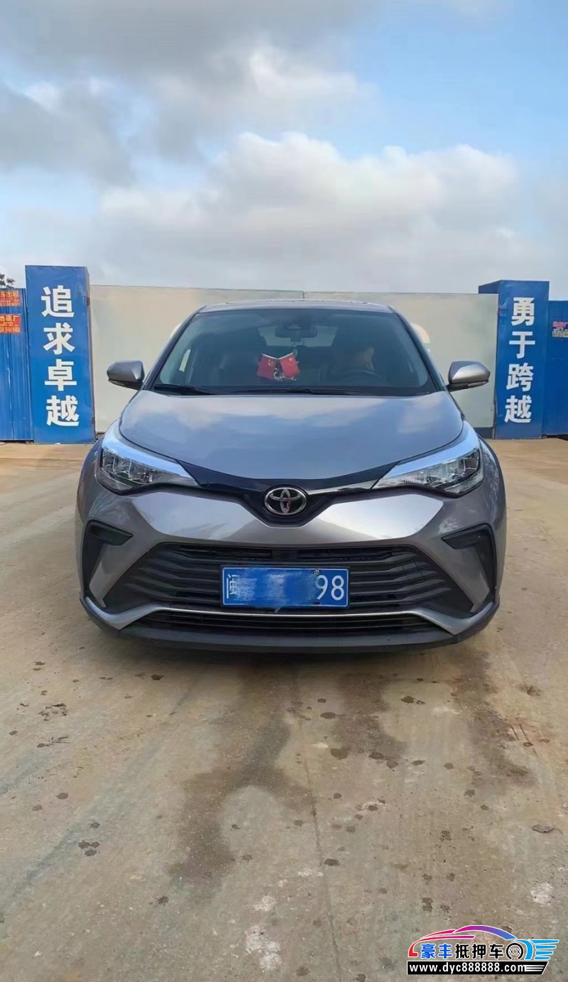 22年丰田奕泽轿车抵押车出售