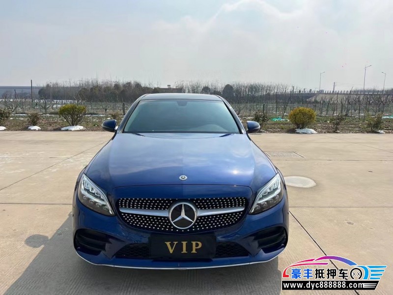 21年奔驰C轿车抵押车出售