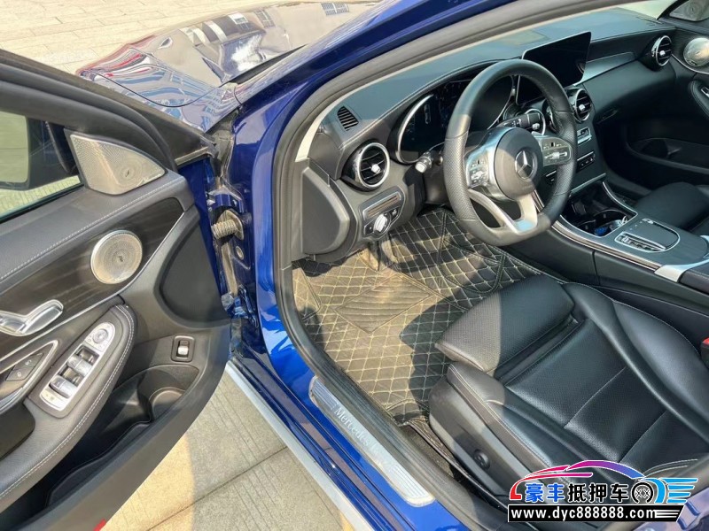 21年奔驰C轿车抵押车出售