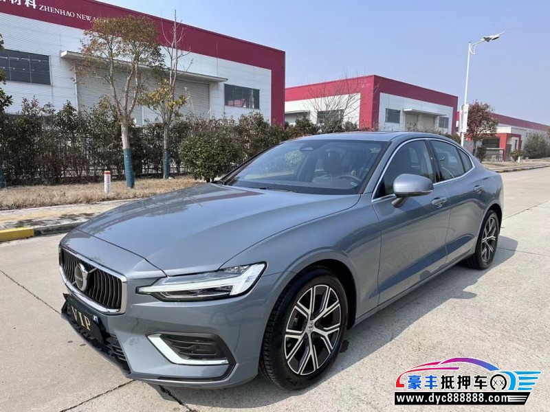 23年沃尔沃S60轿车抵押车出售