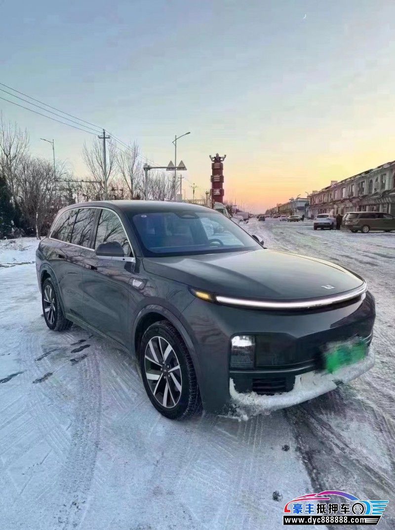 23年理想L8SUV抵押车出售