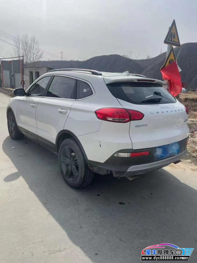 16年猎豹汽车CS10轿车抵押车出售