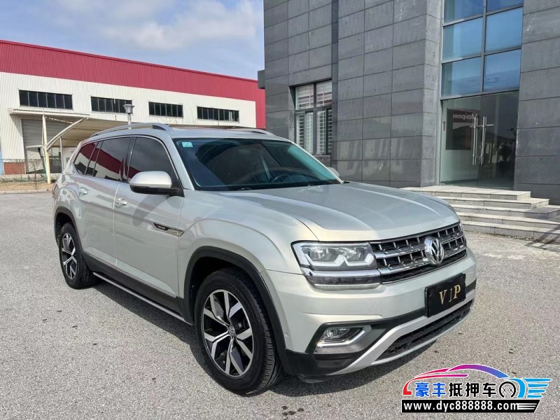 17年大众途昂轿车抵押车出售