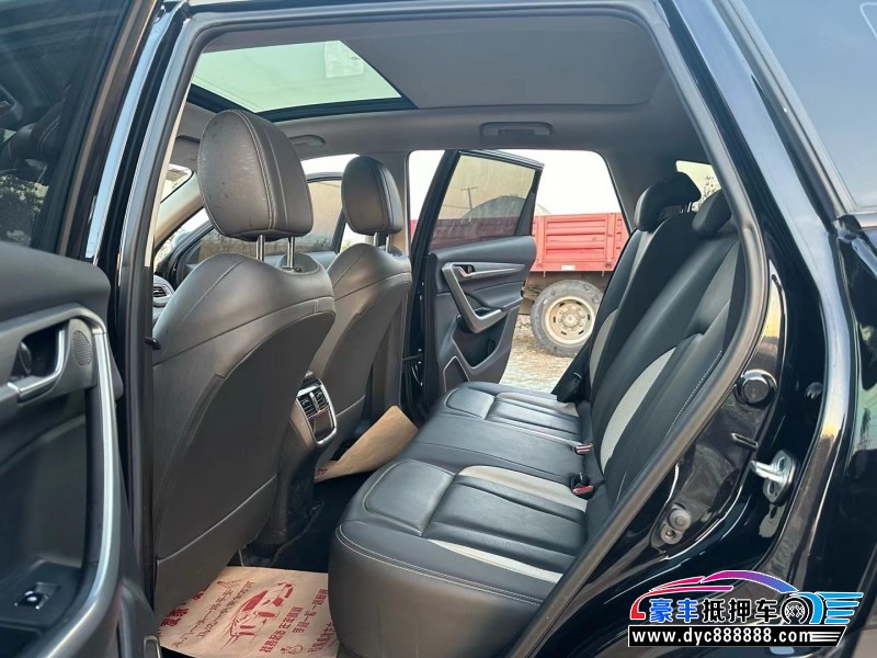 21年东风AX7轿车抵押车出售