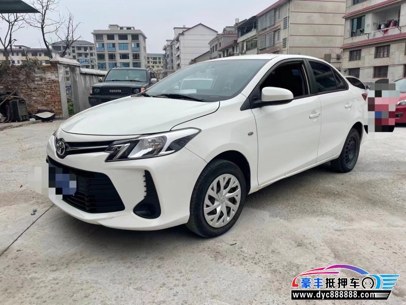 20年丰田威驰轿车抵押车出售