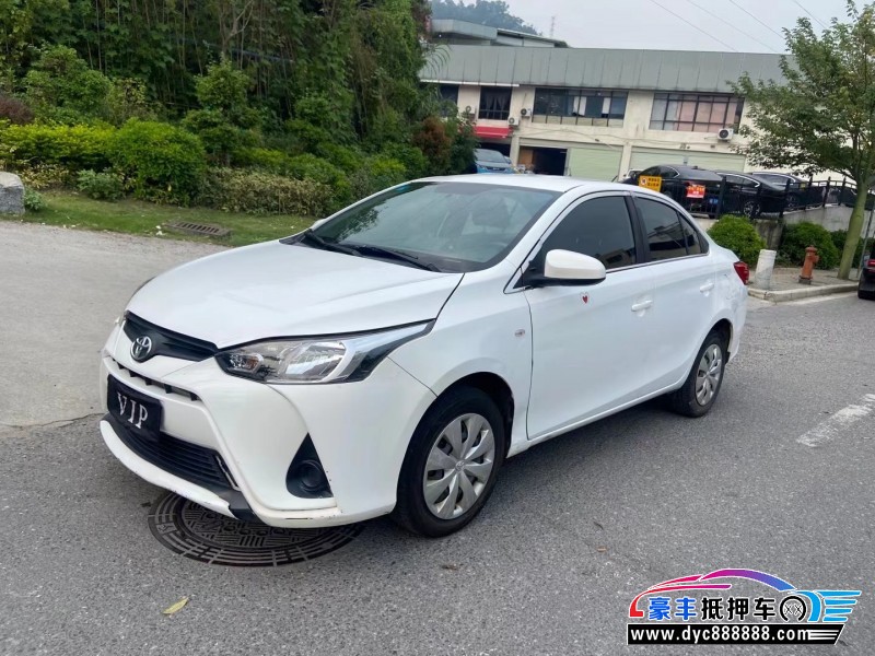 17年丰田威驰轿车抵押车出售