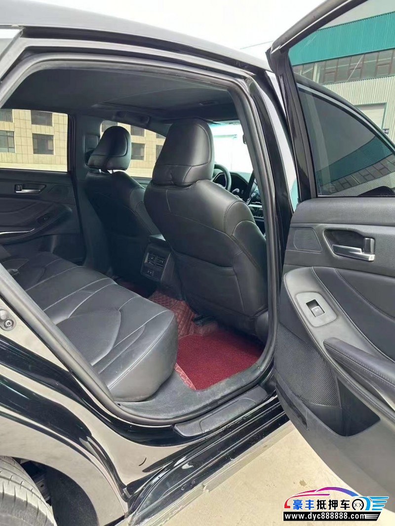 20年丰田亚洲龙轿车抵押车出售