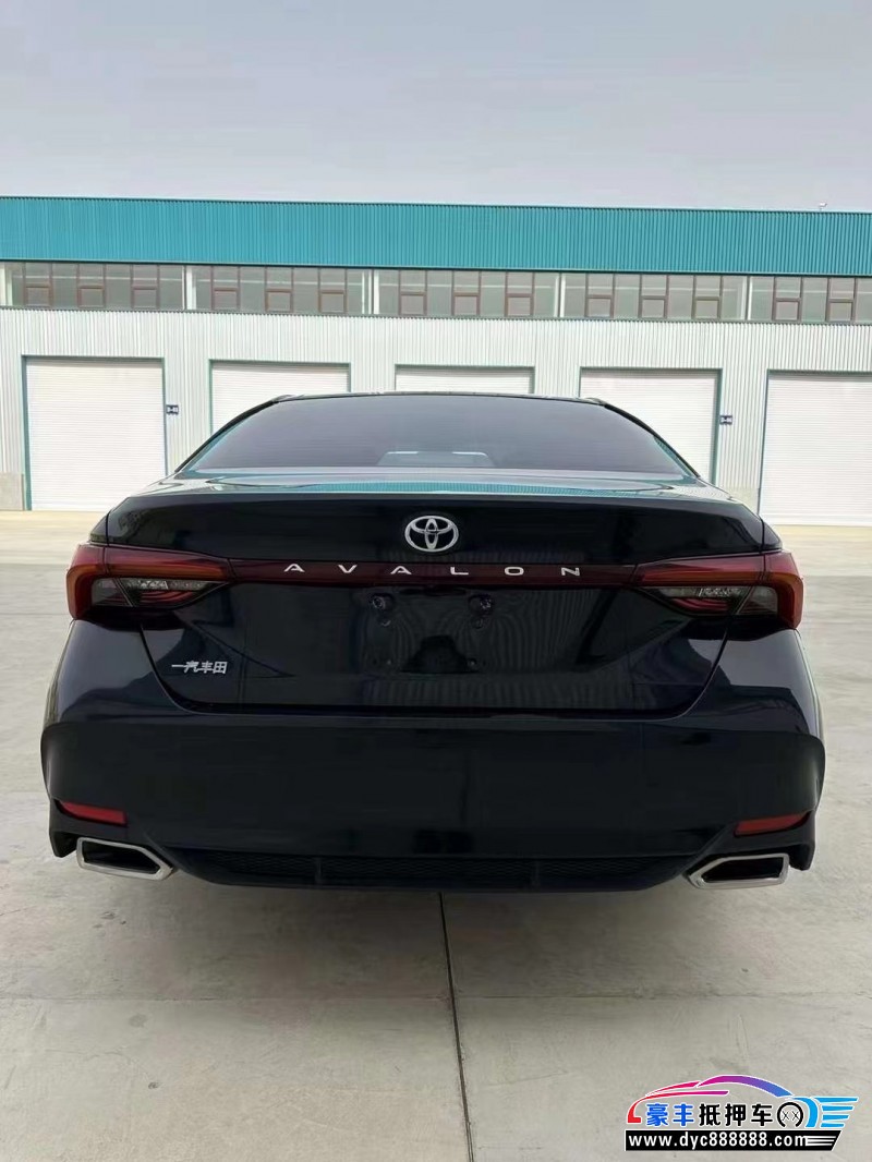 20年丰田亚洲龙轿车抵押车出售