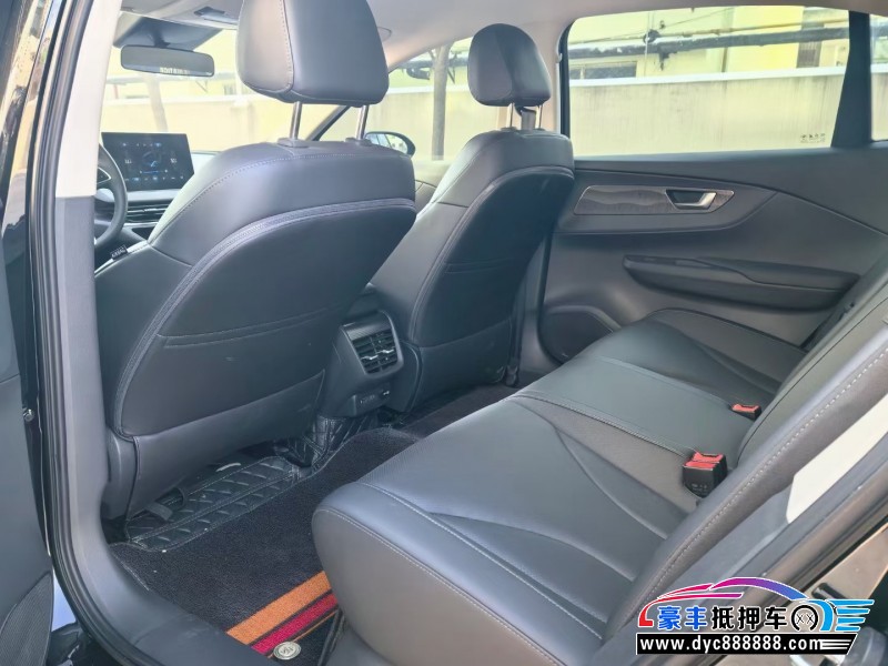 21年凯迪拉克xt6轿车抵押车出售