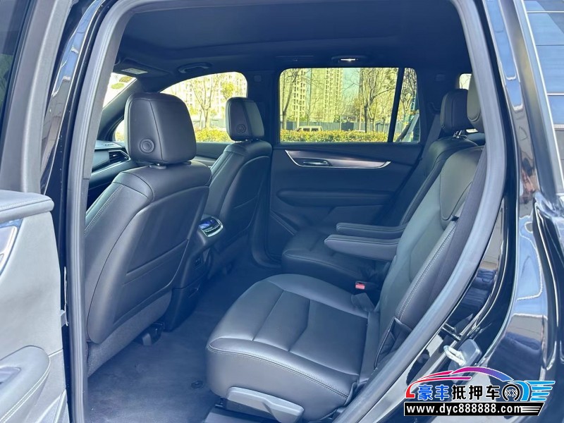 21年凯迪拉克xt6轿车抵押车出售