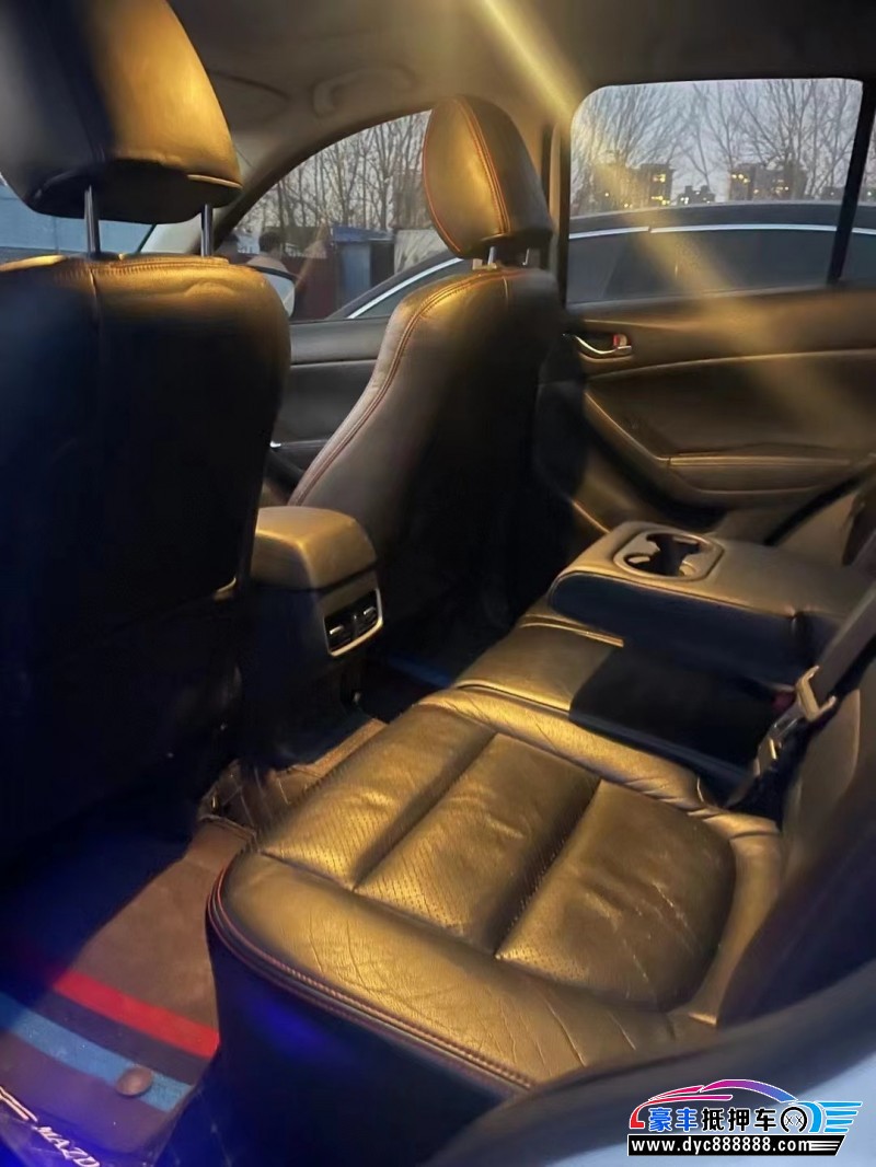 17年马自达CX-5轿车抵押车出售