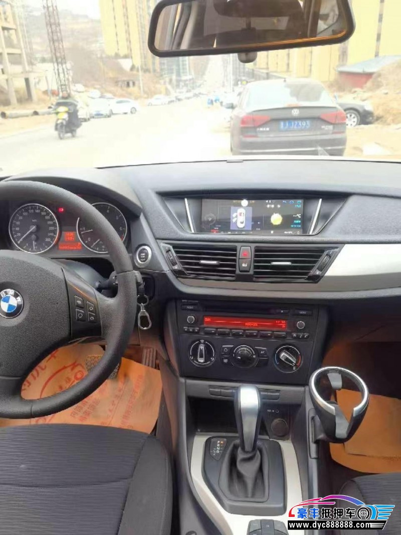 14年宝马X1SUV抵押车出售