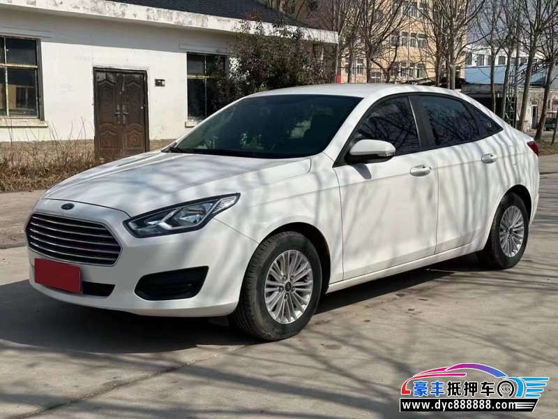 18年福特福睿斯轿车抵押车出售