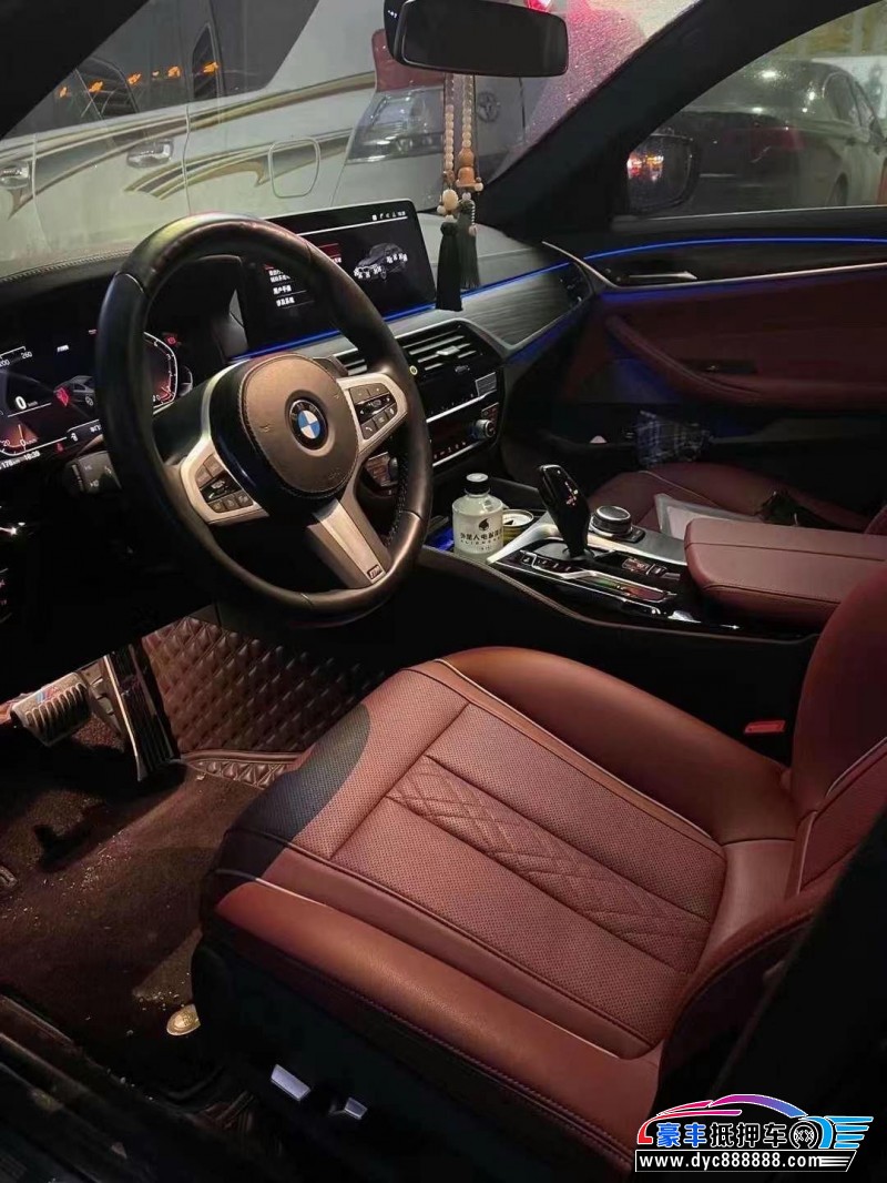 22年宝马5系轿车抵押车出售