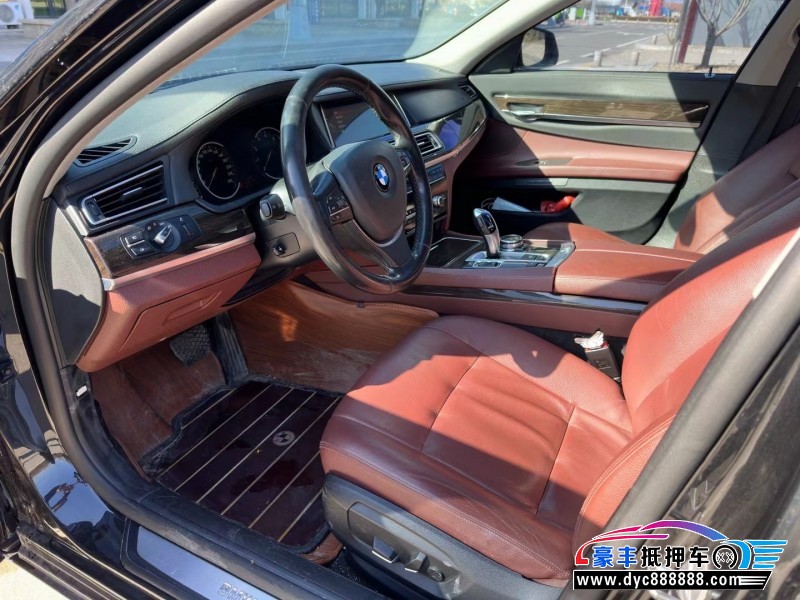 14年宝马7系轿车抵押车出售