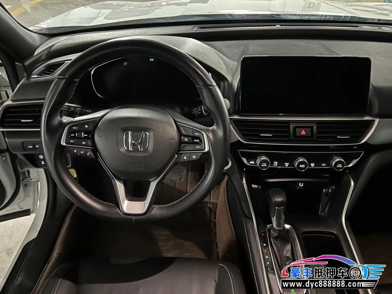 22年本田英诗派轿车抵押车出售