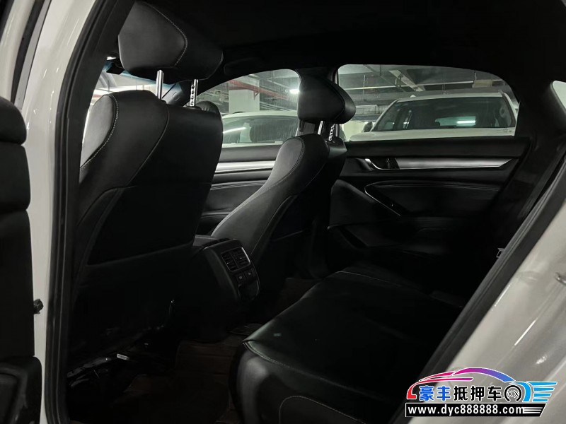 22年本田英诗派轿车抵押车出售