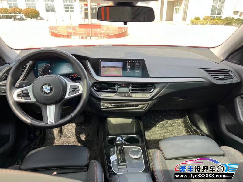 21年宝马2系轿车抵押车出售