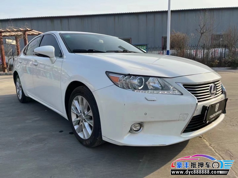16年雷克萨斯ES轿车抵押车出售