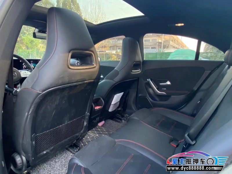 22年奔驰CLA轿车抵押车出售