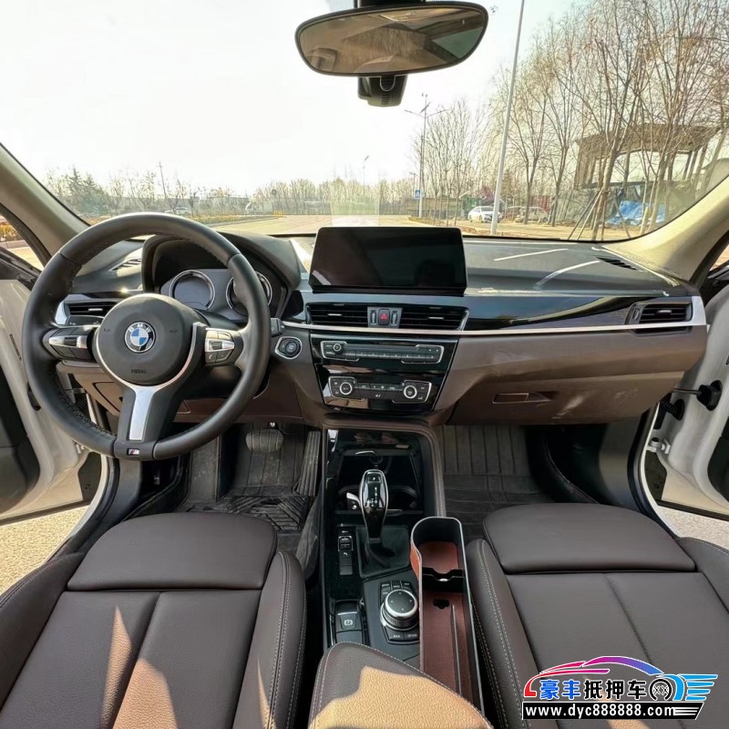 22年宝马X1轿车抵押车出售