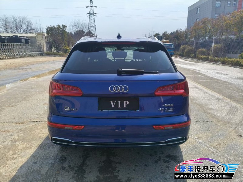 19年奥迪Q5轿车抵押车出售