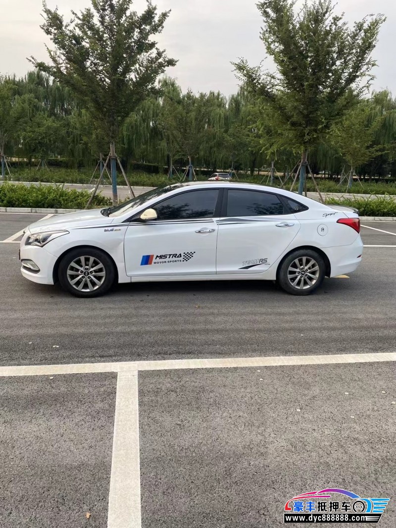 15年现代名图轿车抵押车出售