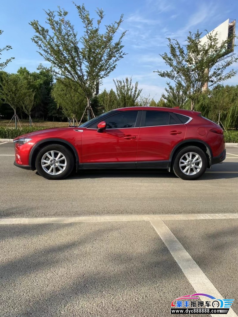 18年马自达CX-4轿车抵押车出售