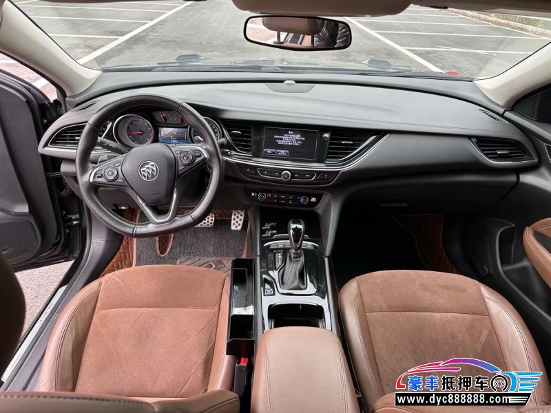 18年别克君威轿车抵押车出售