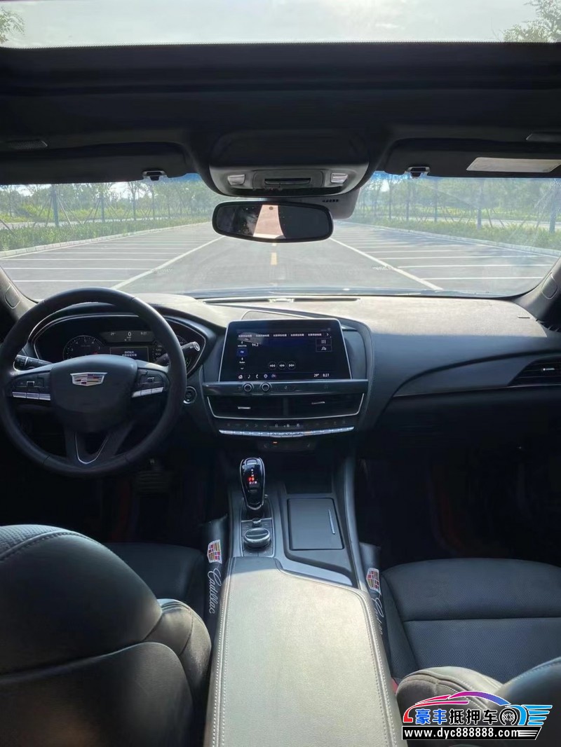 21年凯迪拉克CT5轿车抵押车出售