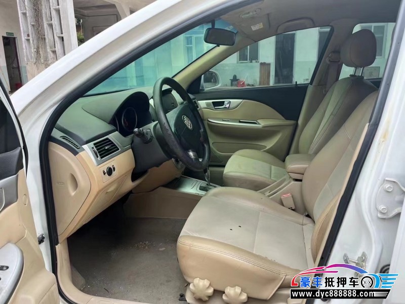 14年别克凯越轿车抵押车出售