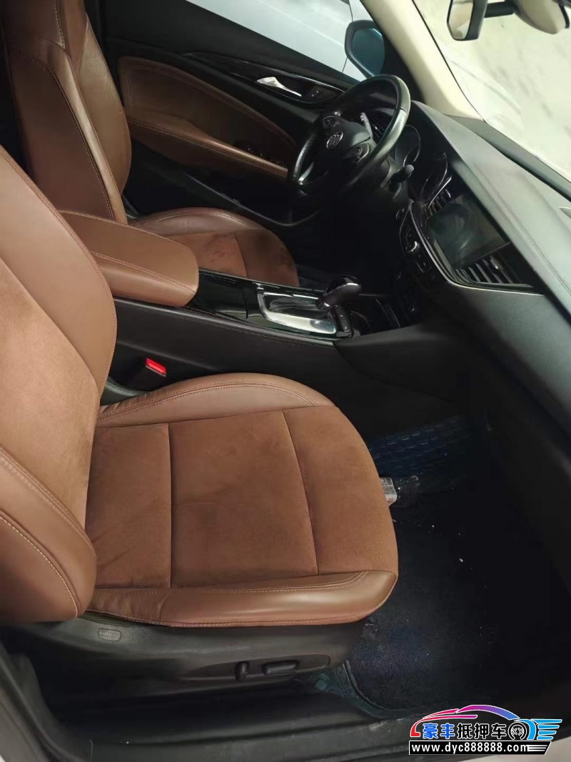 19年别克君威轿车抵押车出售