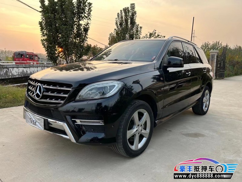 13年奔驰MLSUV抵押车出售