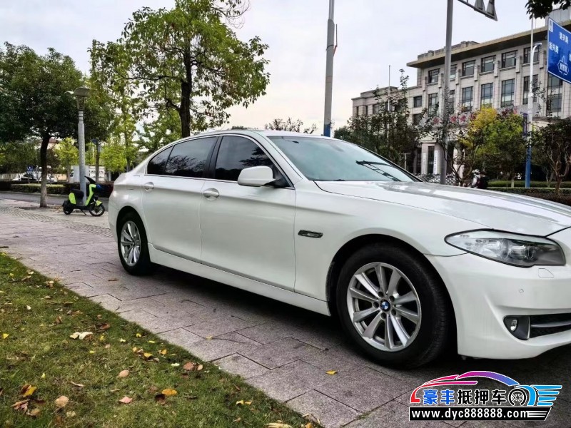 12年宝马5系轿车抵押车出售