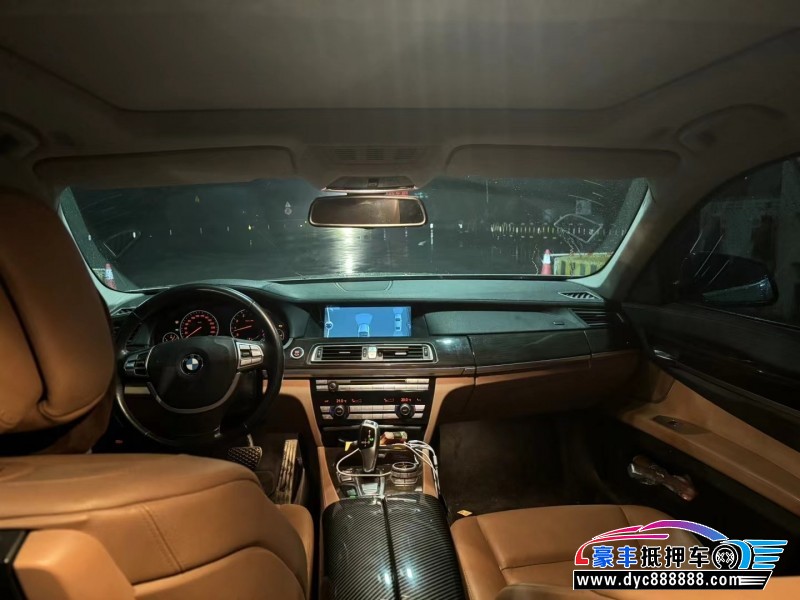 11年宝马7系轿车抵押车出售