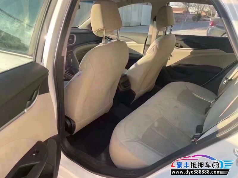 18年别克英朗轿车抵押车出售