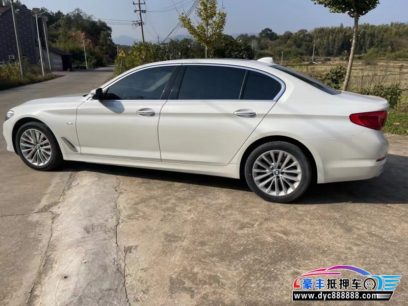 18年宝马5系轿车抵押车出售