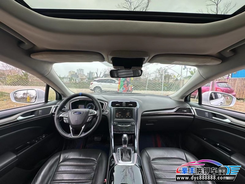 15年福特蒙迪欧轿车抵押车出售