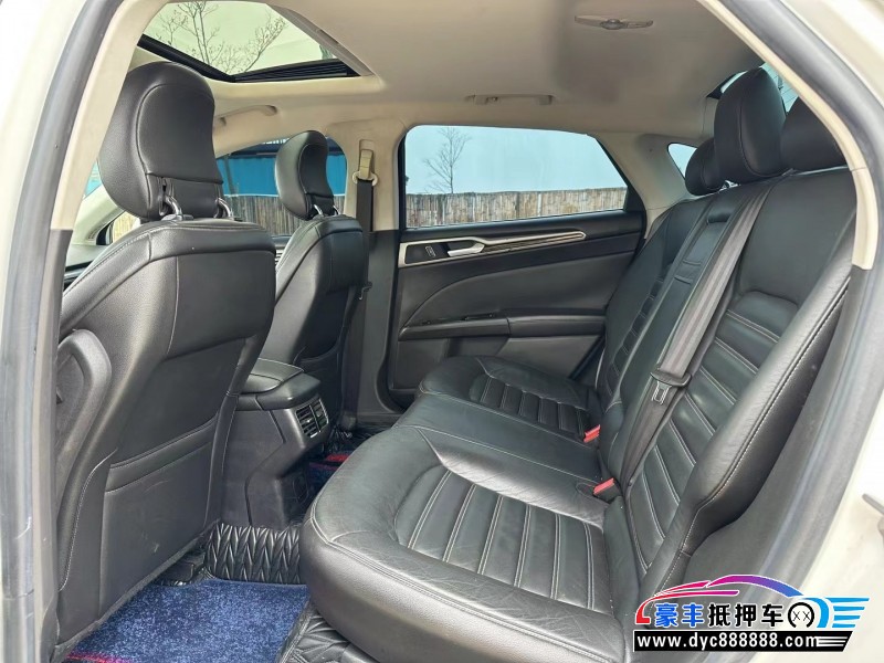 15年福特蒙迪欧轿车抵押车出售