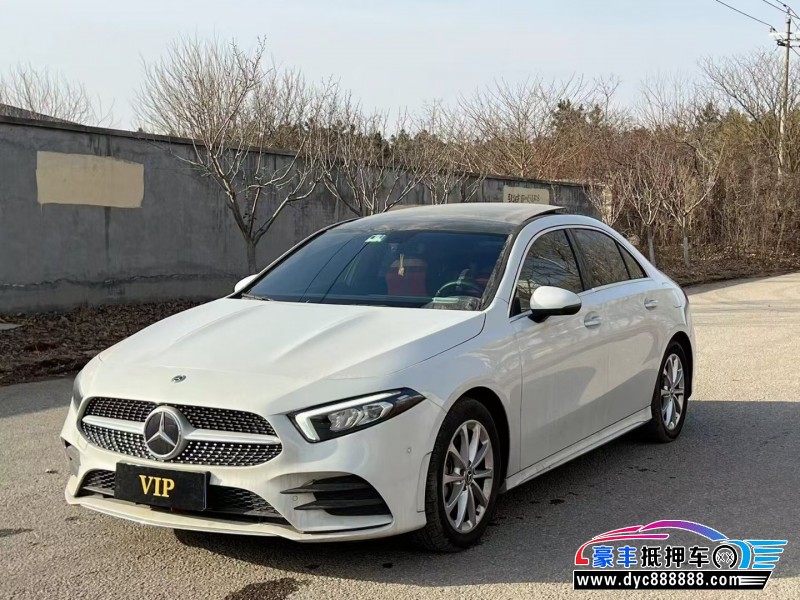 20年奔驰A轿车抵押车出售