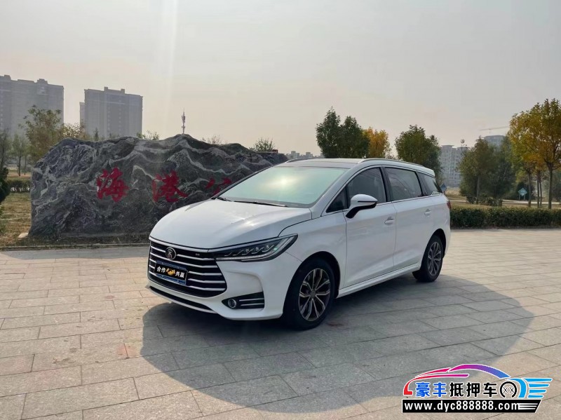 20年比亚迪宋轿车抵押车出售