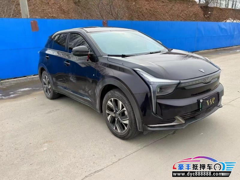 23年哪吒U轿车抵押车出售