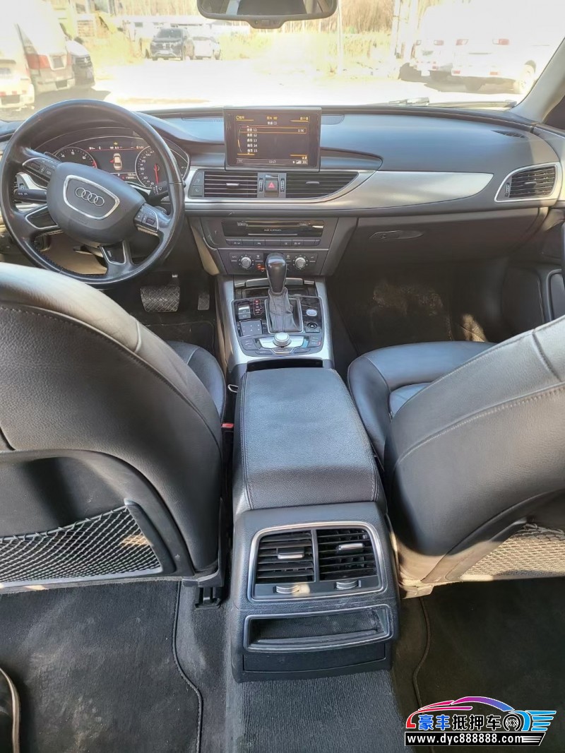 17年奥迪A6轿车抵押车出售