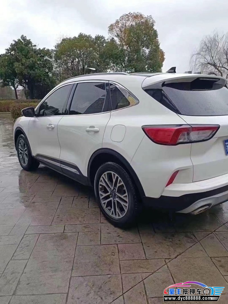 21年福特锐界轿车抵押车出售