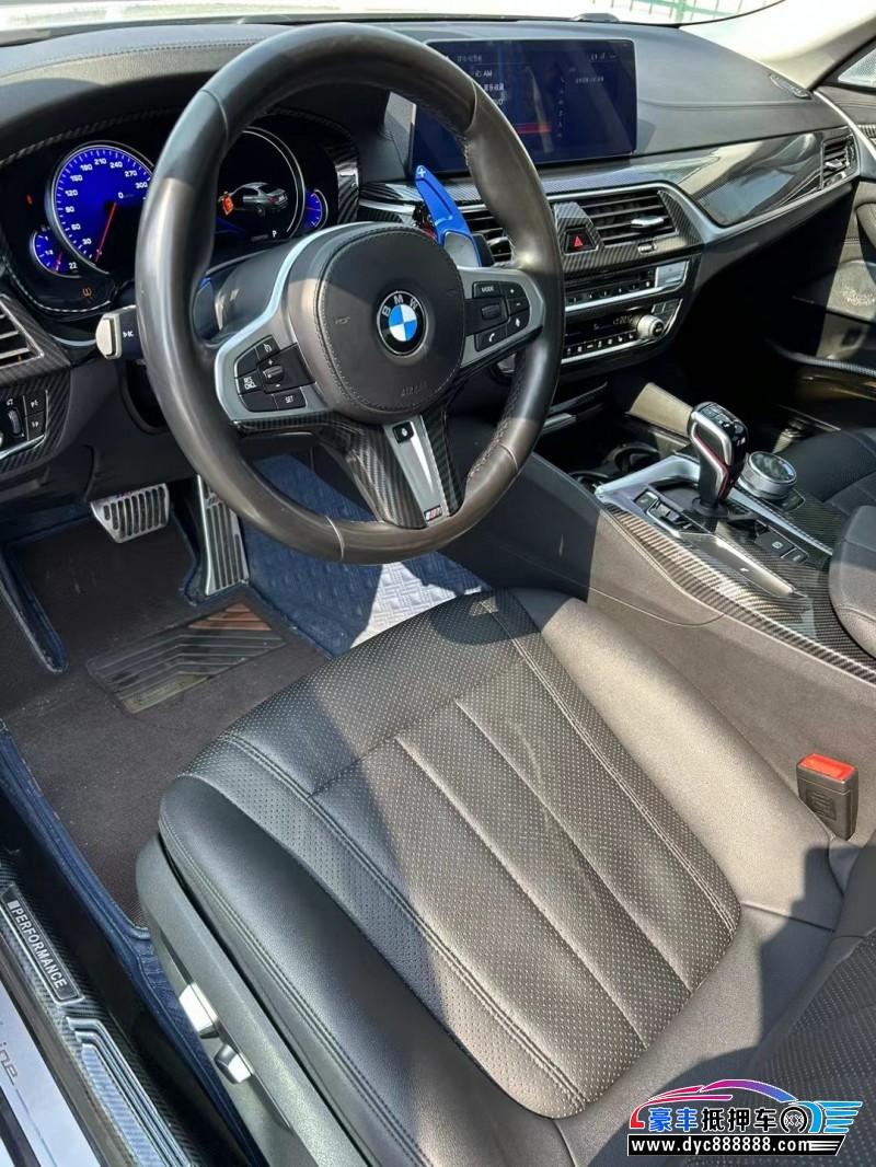 18年宝马5系轿车抵押车出售