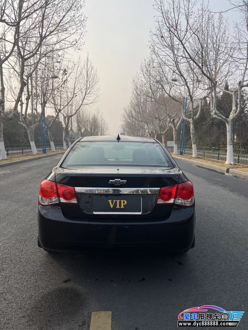 14年雪佛兰科鲁兹轿车抵押车出售