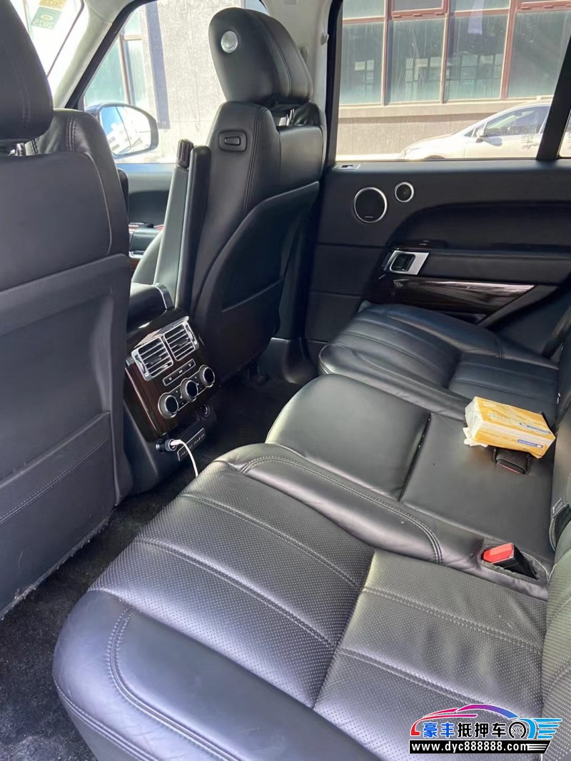 15年路虎揽胜行政轿车抵押车出售