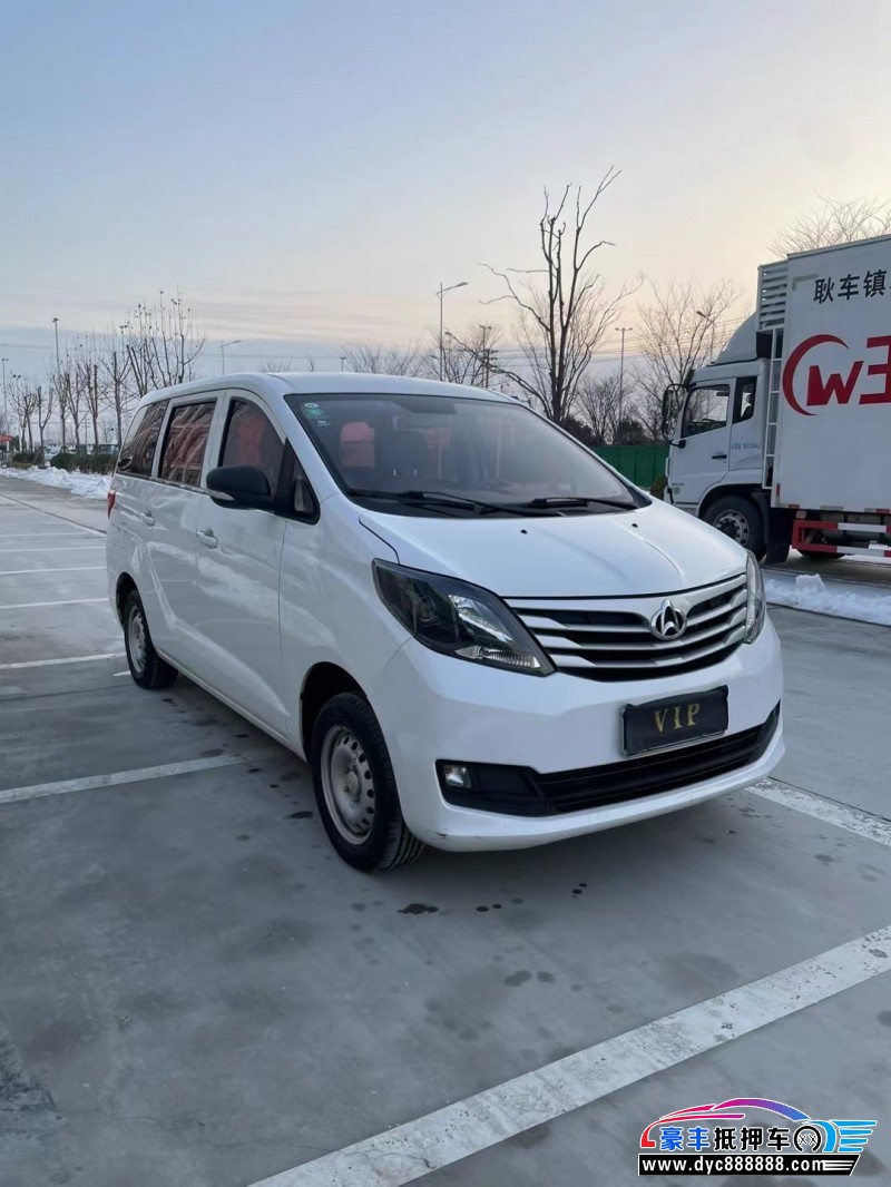 19年长安睿行轿车抵押车出售